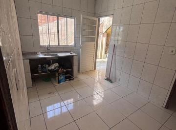 Casa · 60m² · 2 Quartos · 1 Vaga · Casa para aluguel - no Jardim Rosana