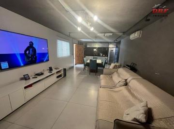 Casa · 217m² · 3 Quartos · 6 Vagas · Casa à venda - na Vila Endres