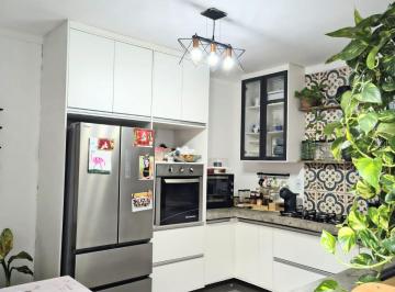 Casa de 3 quartos, Guarulhos · Sobrado com 3 dormitórios e 2 vagas | Proximo da Avenida Timóteo Penteado e do Shopping Parque Maia