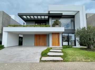 Casa de 4 quartos, Brasília · Casa em Setor Habitacional Tororo - Brasília - DF em condomínio fechado