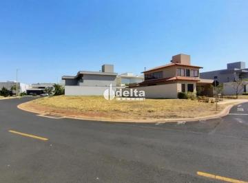 Terreno · 683m² · Terreno disponível para venda no bairro Nova Uberlândia em Uberlândia-MG
