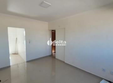 Apartamento · 75m² · 3 Quartos · 2 Vagas · Apartamento com 3 quartos disponível para locação no bairro Marta Helena em Uberlândia-MG