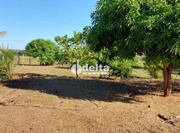 Terreno · 2000m² · Terreno em condomínio disponível para venda na Área Rural  em Uberlândia-MG