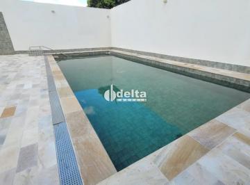 Apartamento · 65m² · 2 Quartos · 1 Vaga · Apartamento com 2 quartos sendo 1 suíte disponível para venda no bairro Segismundo Pereira em Uberlâ
