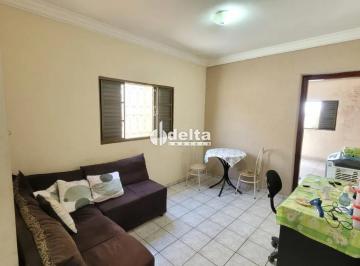 Comercial · 230m² · 2 Vagas · Prédio disponível para venda no bairro Segismundo Pereira em Uberlândia MG