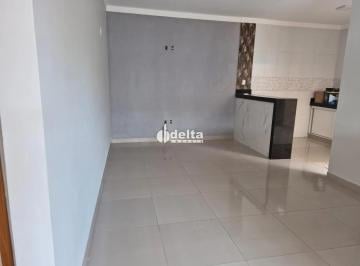 Casa · 120m² · 2 Quartos · 2 Vagas · Casa com 2 quartos sendo 1 suíte disponível para venda no bairro Jardim Europa em Uberlândia-MG