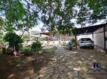 Casa de 4 quartos, Sobradinho · Lote 1240m², de 2 casas, excelente oportunidade!!
