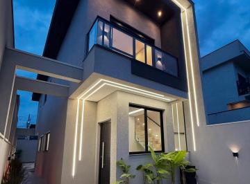 Casa de 2 quartos, Guarujá · Luxo e Conforto no Jardim Acapulco – Av. Kensei Tamayose