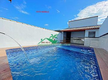 Casa · 90m² · 2 Quartos · 2 Vagas · Casa com piscina no Balneário Itaguai, Mongaguá!