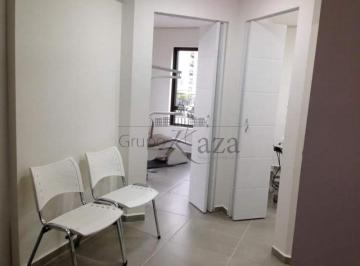 Comercial · 49m² · 2 Vagas · Oportunidade - Sala Comercial - Edifício New Worker Tower - Jardim Aquarius - 49m².