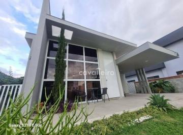 1e21b2f49e91fa4e2e4621d901ebe102cfb2230c · Casa com 3 dormitórios, - venda por R$ 800.000 ou aluguel por R$ 7.500/mês - Ubatiba - Maricá/RJ