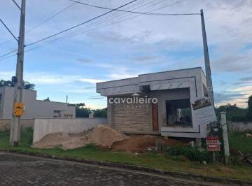 7002aa3c0f6d7aa8d7847aeab023de8729967502 · Casa com 03 quartos, sendo 01 suíte - Condomínio Vitória dos Anjos - Maricá