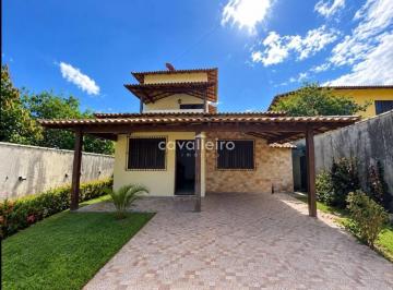 558a87f180e50531f8233d1a90eac45b73fe0e56 · Casa com 3 dormitórios à venda por R$ 750.000,00 - Centro - Maricá/RJ