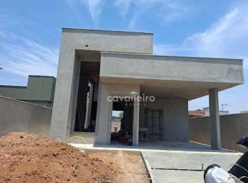 a048141d62ecc802753daf9efb5104a10cda446e · Casa com 03 quartos sendo 01 suíte no ]condomínio Royal Garden
