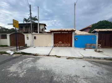 5cdb62be70e6a890ea37b43e9e297e3f93590669 · Casa com 2 dormitórios à venda, 82 m² por R$ 410.000,00 - Cordeirinho - Maricá/RJ