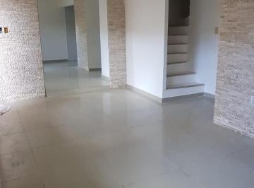 Foto 01 · Vendo excelente casa em Buraquinho, 3/4 sendo 1 suíte, 173m², R$ 730.000,00, aceita financiamento!