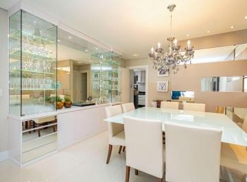 Casa de 3 quartos, Ribeirão Pires · Oportunidade Imperdível em Ribeirão Preto — Casa Espaçosa com 195 m², 4 Quart