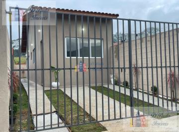 Foto 02 · Casa à venda em Cotia-SP, Chácara Roselândia: 2 quartos, 2 salas, 1 banheiro, 2 vagas, 80m² de área.