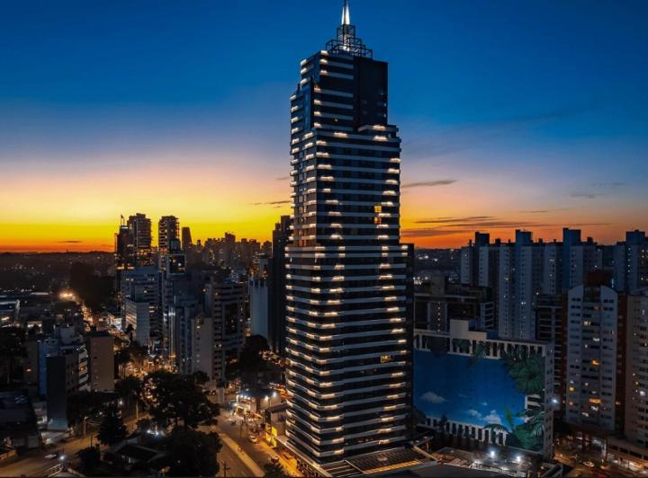 Imóvel novo vertical , Curitiba · Apartamento Bigorrilho - Casa Milano