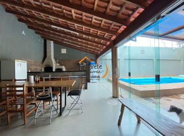 Casa de 4 quartos, Sobradinho · 4 QUARTOS, SENDO 3 SUÍTES COM ARMÁRIOS/VARANDA/PISCINA/CHURRASQUEIRA/FINANCIAMENTO E FGTS