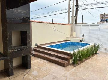 jzgh3vi2ogrjmtk2zmrlyzkz_md · Casa localizada em Itanhaém, 2 quartos/1 suíte, coktop, piscina com 2 vagas.