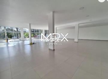 Comercial · 720m² · 14 Vagas · Salão comercial para alugar no bairro Morumbi em Piracicaba