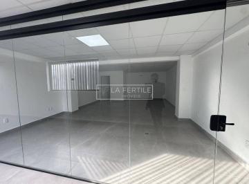 Comercial · 40m² · Sala Comercial com 40 M², Aluguel de R$ 2.000 + Taxas - Centro, Itajaí (Sc)