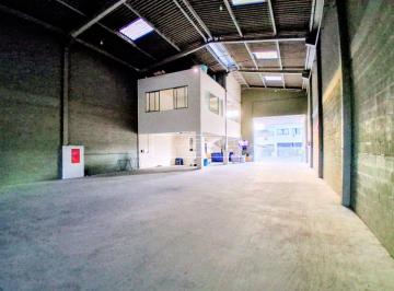 Comercial · 660m² · 1 Quarto · Galpão com 660 M², Aluguel de R$ 30.000 + Taxas - Municípios, Balneário Camboriú (Sc)