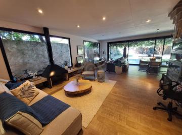 Casa · 249m² · 3 Quartos · 4 Vagas · Casa à venda em Campinas, Parque Xangrilá, com 3 suítes, com 249 m², Xangrilá