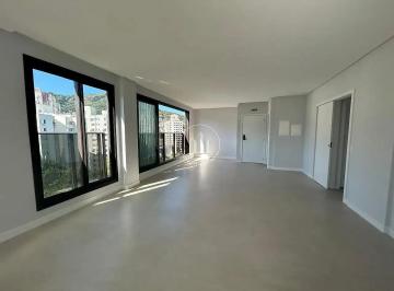 Apartamento · 113m² · 3 Quartos · 2 Vagas · Apartamento 3 Quartos com Piscina - Centro