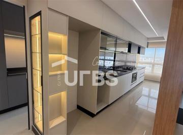 Apartamento · 120m² · 3 Quartos · 2 Vagas · Apartamento rico em armários e climatizado no Ed. Full Bueno