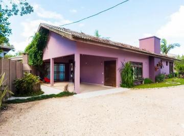 4409883_0.jpg · Casa em SANTA FELICIDADE/LAMENHA PEQUENA com 200m²