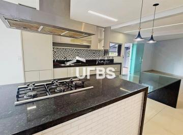 Casa · 150m² · 3 Quartos · 6 Vagas · Casa Térra Setor Faiçalville