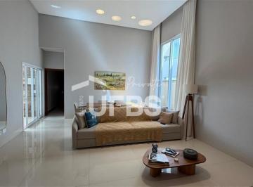 Casa · 220m² · 4 Quartos · 4 Vagas · Casa térrea no Jardins Valência