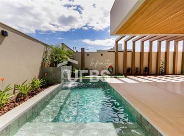 Casa · 300m² · 3 Quartos · 4 Vagas · Casa à venda – Jardins França – 3 suítes, piscina aquecida, semi mobiliada – 300 m² construídos