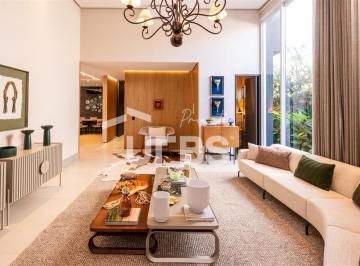 Casa · 240m² · 4 Quartos · 4 Vagas · Casa Térrea - Jardins Valência.