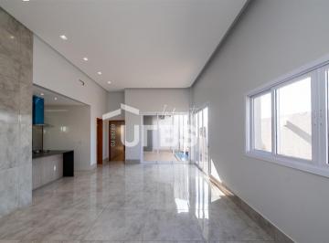 Casa · 169m² · 3 Quartos · 4 Vagas · Casa à venda no Jardins Porto 3 suítes, 4 vagas