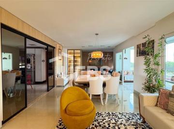 Apartamento · 169m² · 3 Quartos · 3 Vagas · Apartamento à venda no Jardim Goiás com 169m² e 3 suítes.