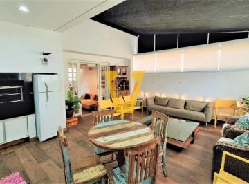 Casa · 340m² · 4 Quartos · 2 Vagas · Casa para venda em Vila Suzana com 4 quartos, sendo 2 suítes, 340m²
