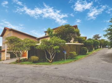 eb91a7c9-194f-4412-a16f-9aadd597cf0f · Casa no condomínio Condomínio Terras do Madeira para venda com 4 quartos, sendo 2 suítes, 356m²