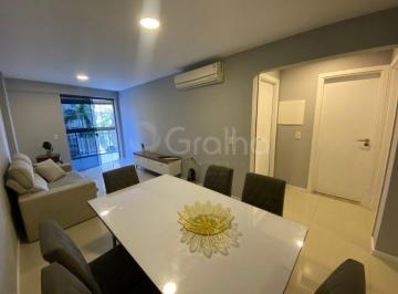 Apartamento · 82m² · 2 Quartos · 1 Vaga · Apartamento de 82m² com 2 quartos sendo 1 suíte na Agronômica