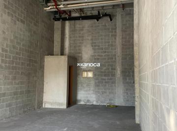 Localizada na valorizada Av. Embaixador Abelardo Bueno, nº 01, no Edifício Dimen · Loja Comercial à Venda no Edifício Dimension Sofisticação e Estratégia para o Seu Negócio