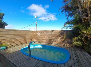 Casa · 100m² · 2 Quartos · 4 Vagas · CASA COM 2 QUARTOS COM PISCINA, ÁREA GOURMET, DEPÓSITO E 4 VAGAS