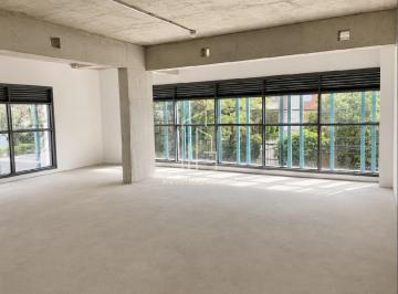 Comercial · 325m² · 2 Vagas · Ponto Comercial para Locação em Moema, São Paulo - Sala ampla com 325,94m², 2 banheiros e 2 vagas de