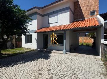 Casa · 130m² · 5 Quartos · 2 Vagas · Casa 5 dormitorios á venda á venda em Tramandaí | Bairro Centro