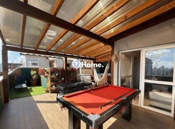 Apartamento · 97m² · 2 Quartos · Cobertura no Coração do Menino Deus