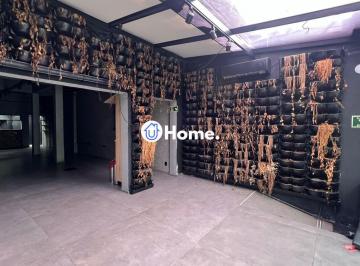 Comercial · 90m² · 2 Quartos · 1 Vaga · Loja com 90m², localizada no bairro Auxiliadora em Porto Alegre/RS.
