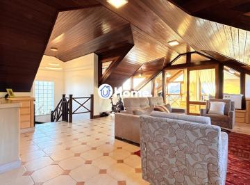 Casa · 335m² · 4 Quartos · 2 Vagas · Casa à venda - em Ipanema