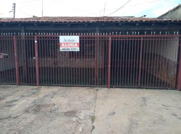 Casa de 5 quartos, Taguatinga · LOTE COM 3 CASAS, QNG 33, ao lado Taguacenter.