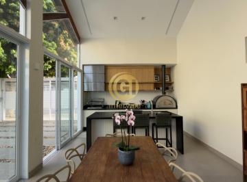 Foto 01 · Casa térrea disponível para venda no condomínio Villa Branca l